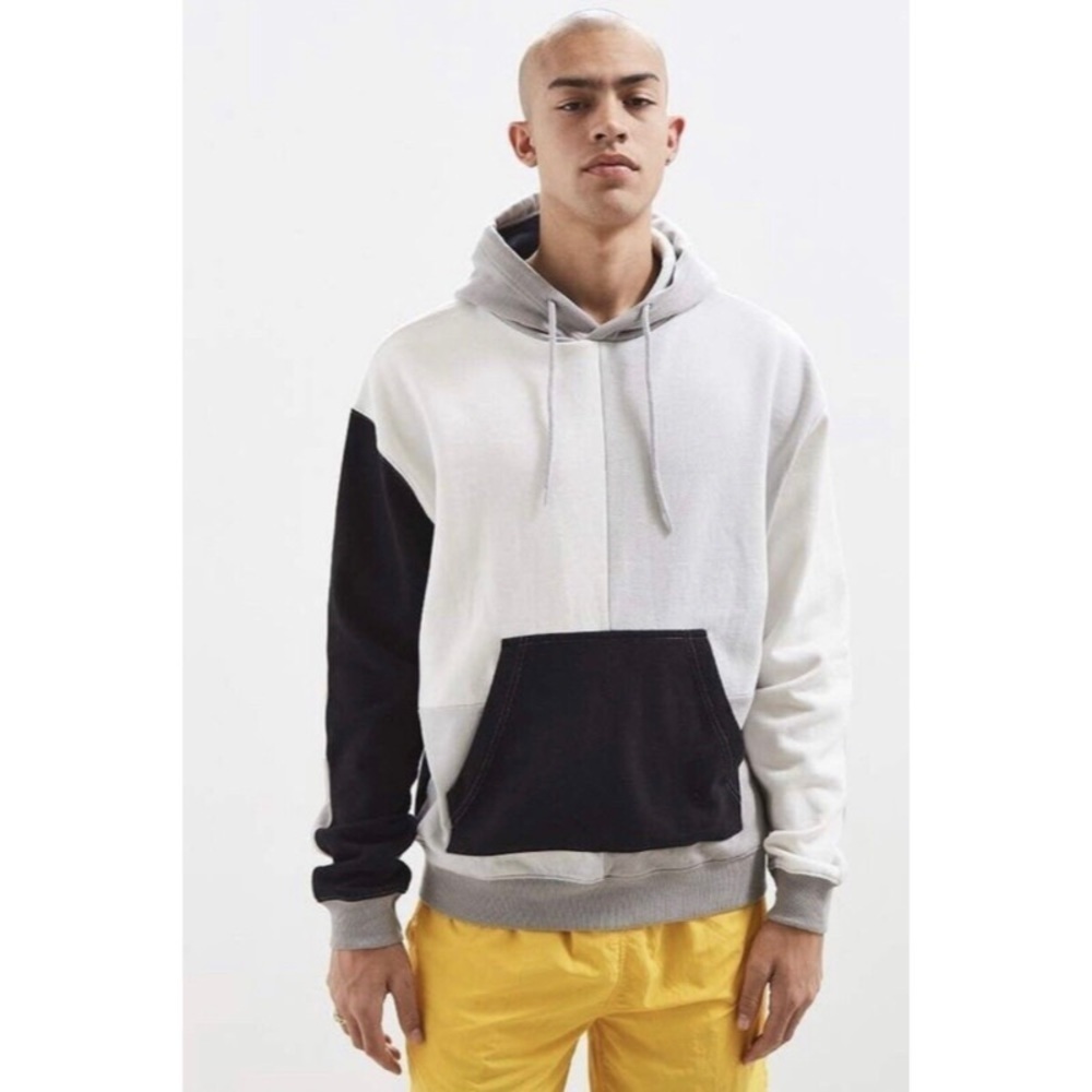 Urban Outfitters Men's Cream Colorblock Hoodie
